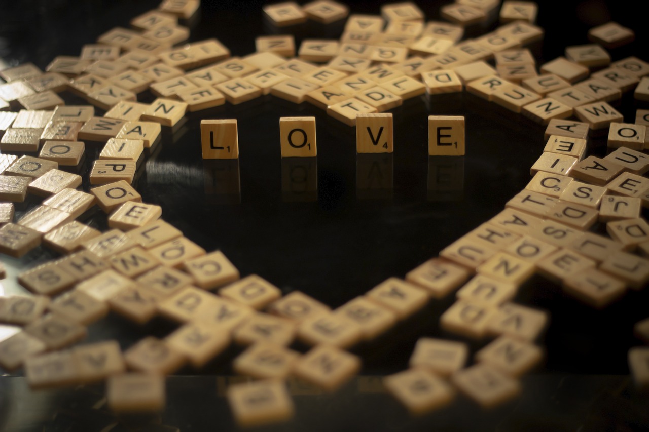 饑荒奇幻新篇，生存與冒險的奇幻旅程