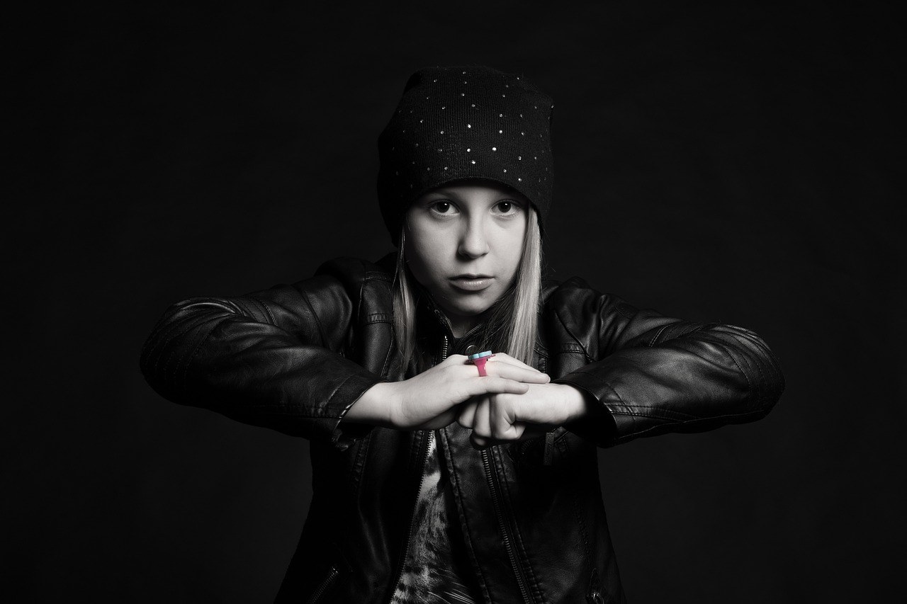 最新頭像發(fā)布，探索時(shí)尚潮流的無限魅力