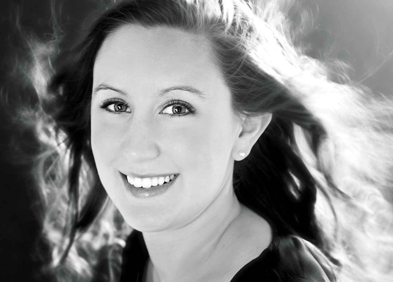 近期佳人，美麗與魅力的璀璨綻放