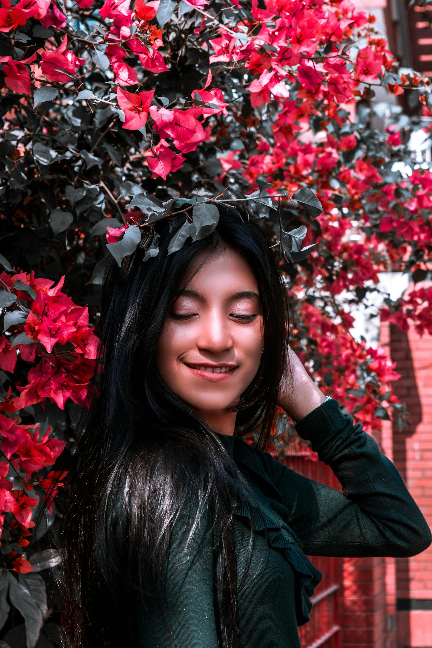 周冬雨Instagram最新更新，時尚與演技的雙重魅力展現(xiàn)