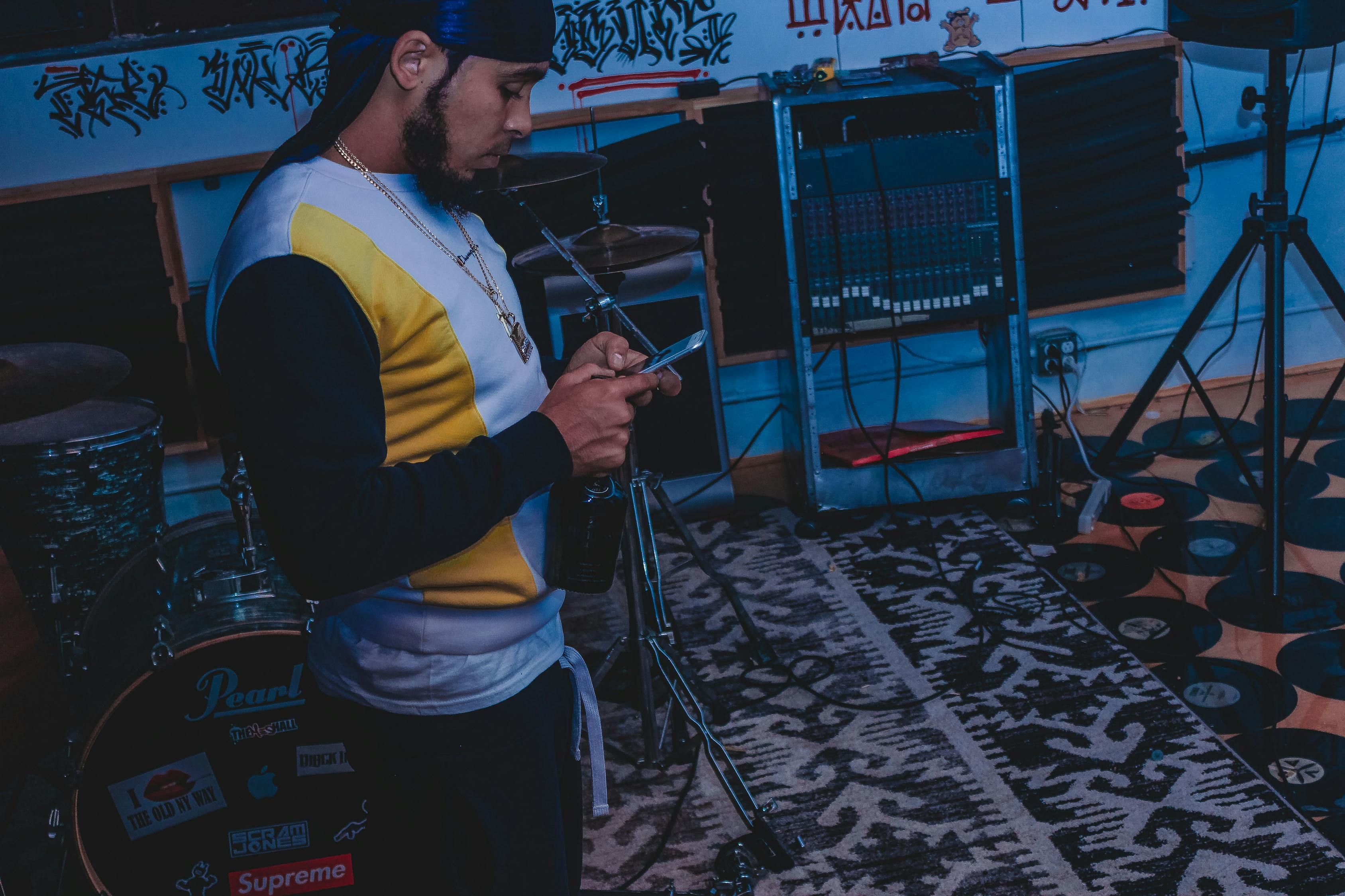 韓娛綜藝演員的舞臺(tái)魅力與幕后故事揭秘