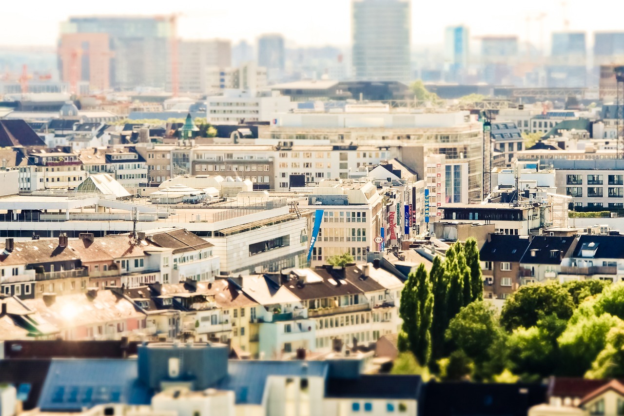 中房頤園最新房價動態(tài)及分析摘要