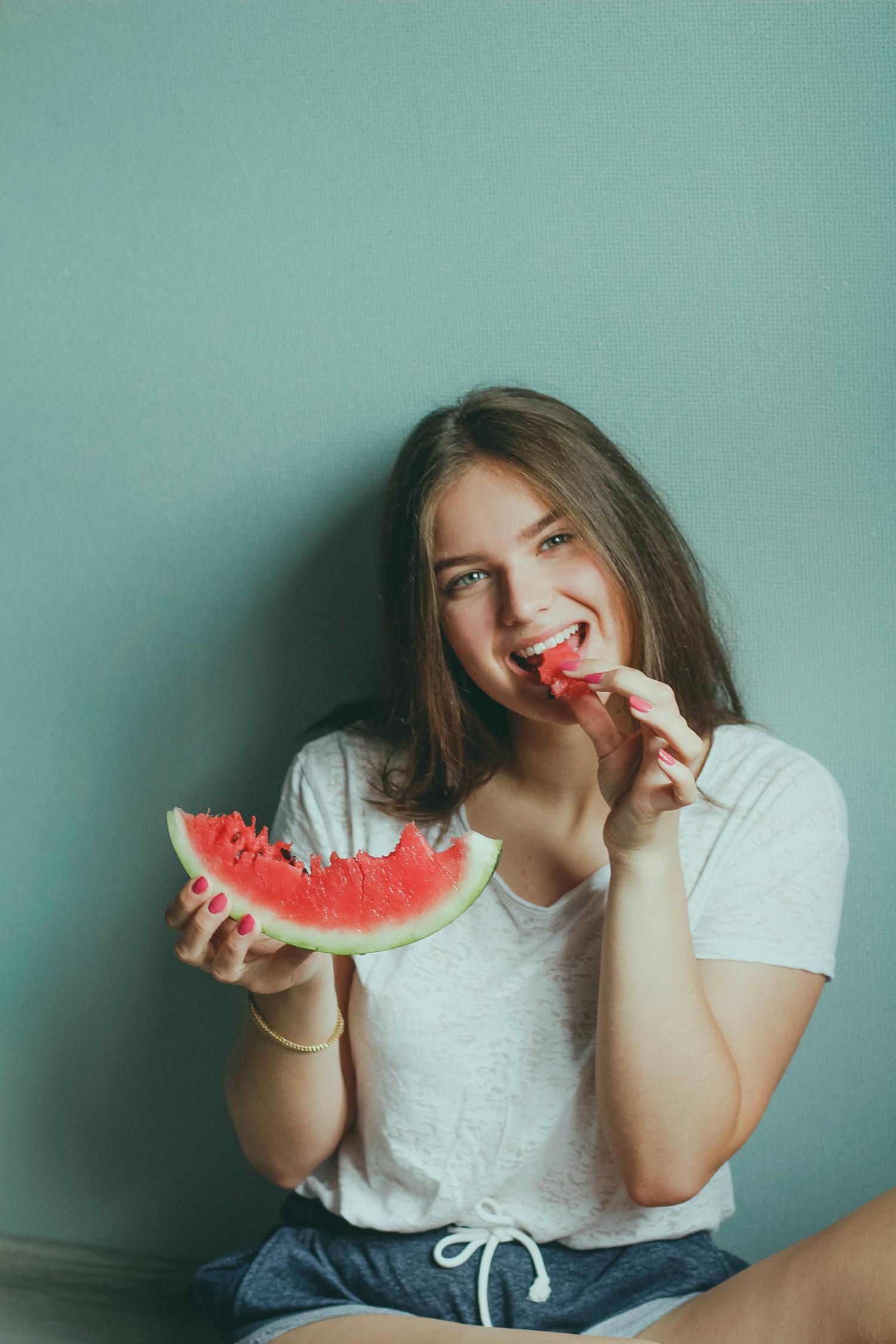 夏天，舞臺(tái)與演員表的魅力展現(xiàn)