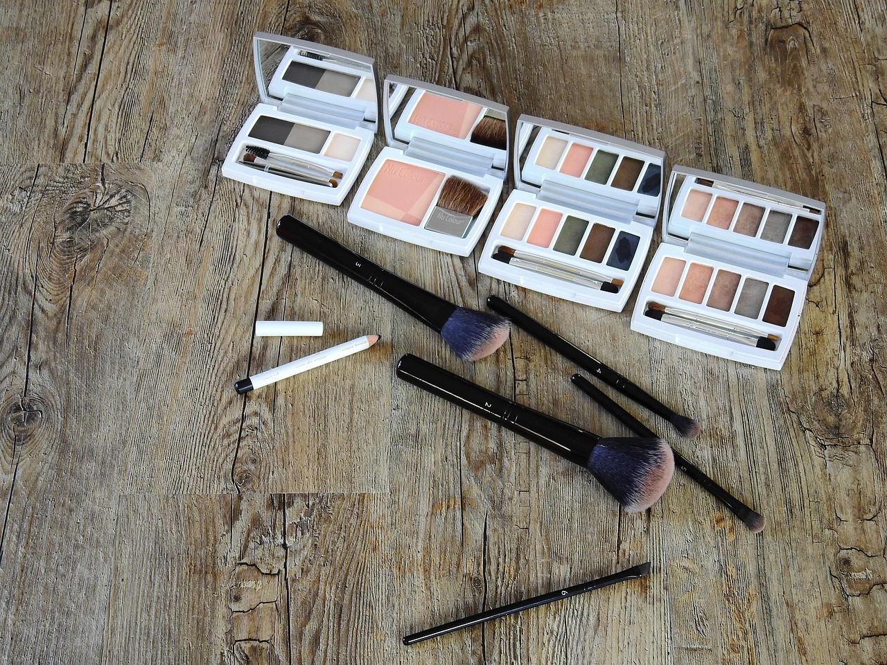 動(dòng)漫女生頭像的魅力與變遷，從QQ頭像窺探年輕人的文化追求