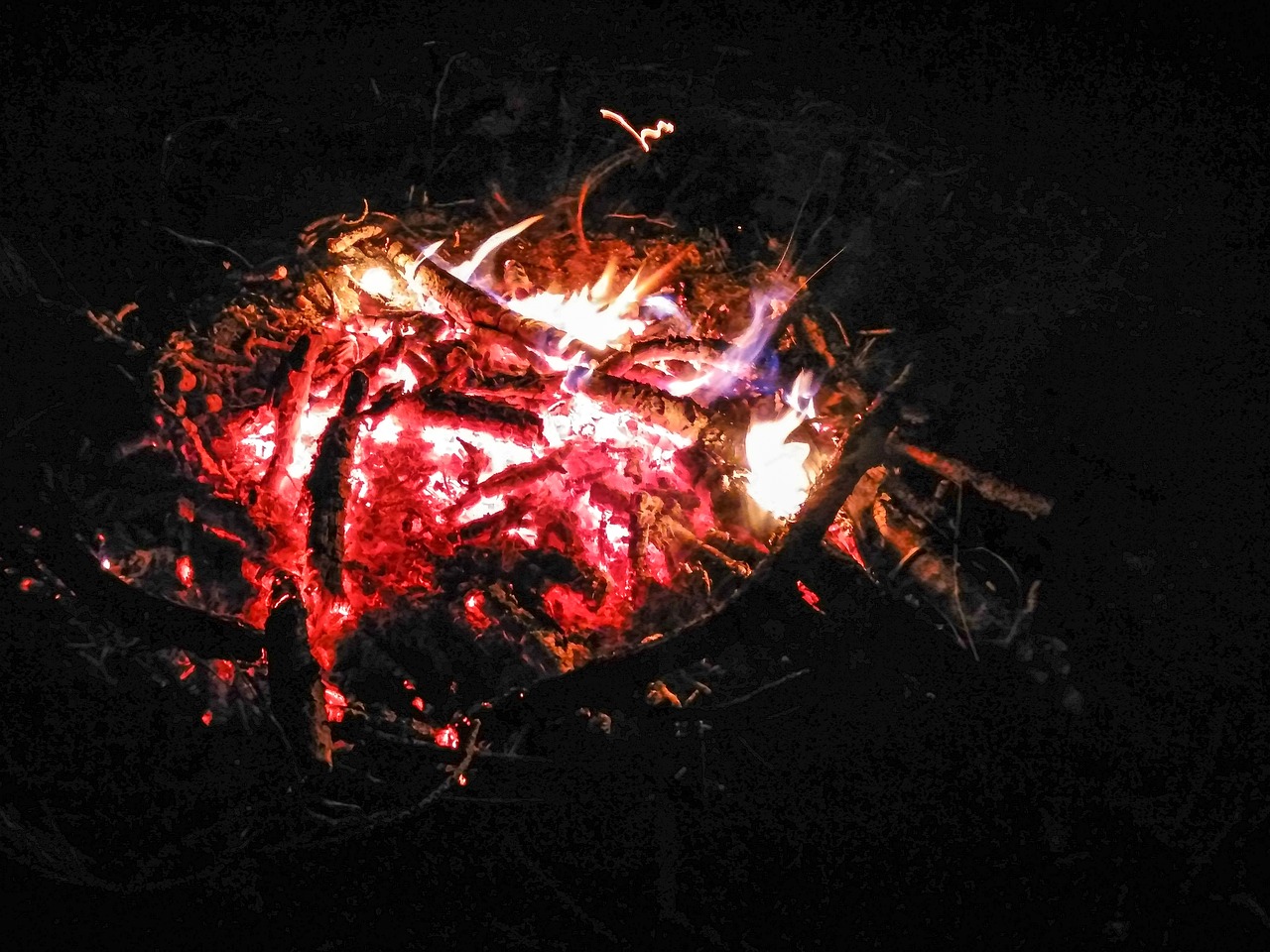 涼山第七季震撼來(lái)襲，重燃激情與希望之火