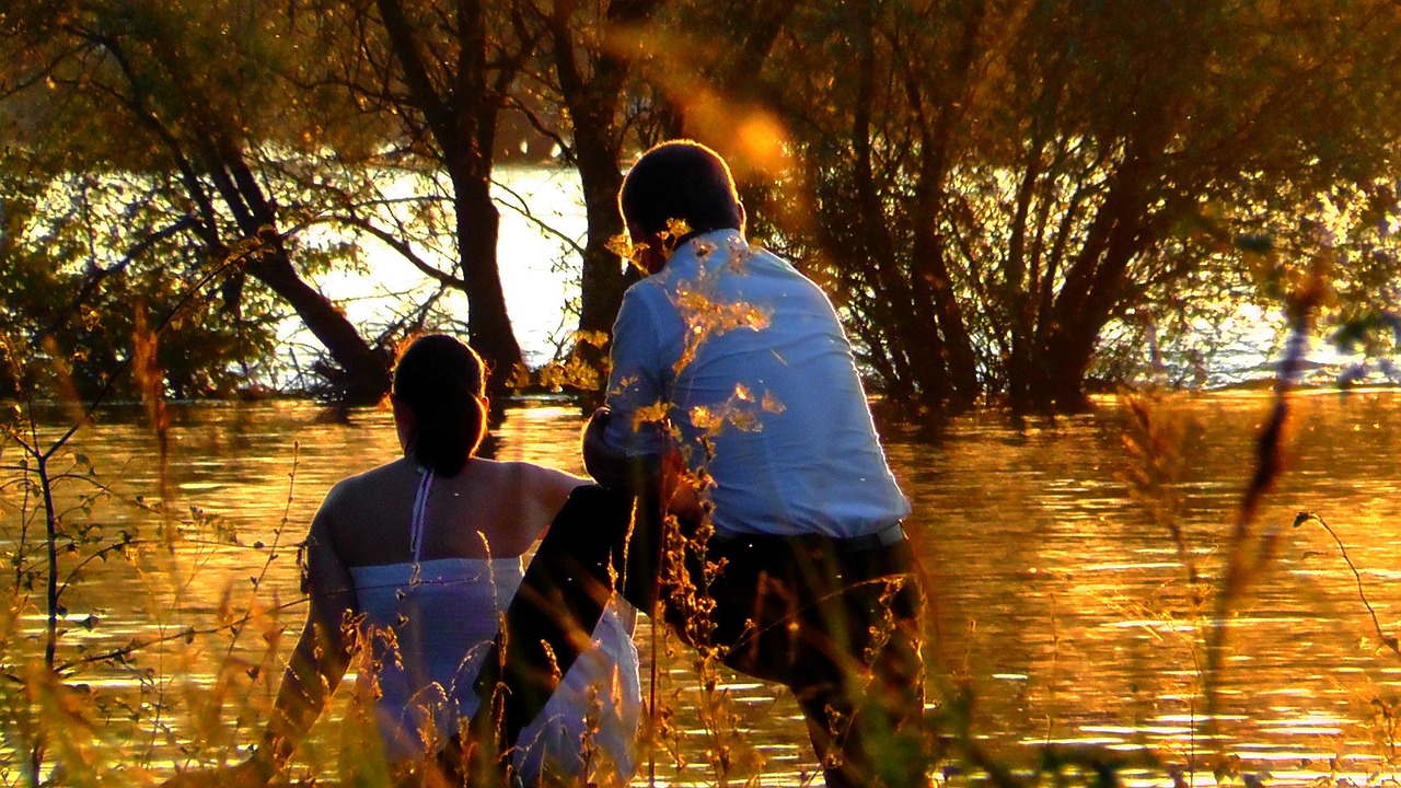 再見(jiàn)最?lèi)?ài)的人，情感、記憶與影像的交織之旅