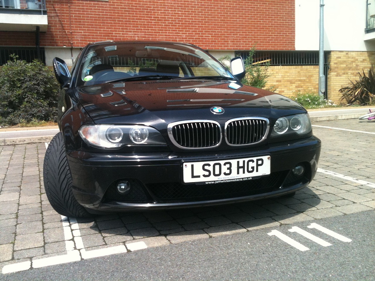 寶馬最新款3系，精工細(xì)琢的現(xiàn)代豪華轎車典范亮相！