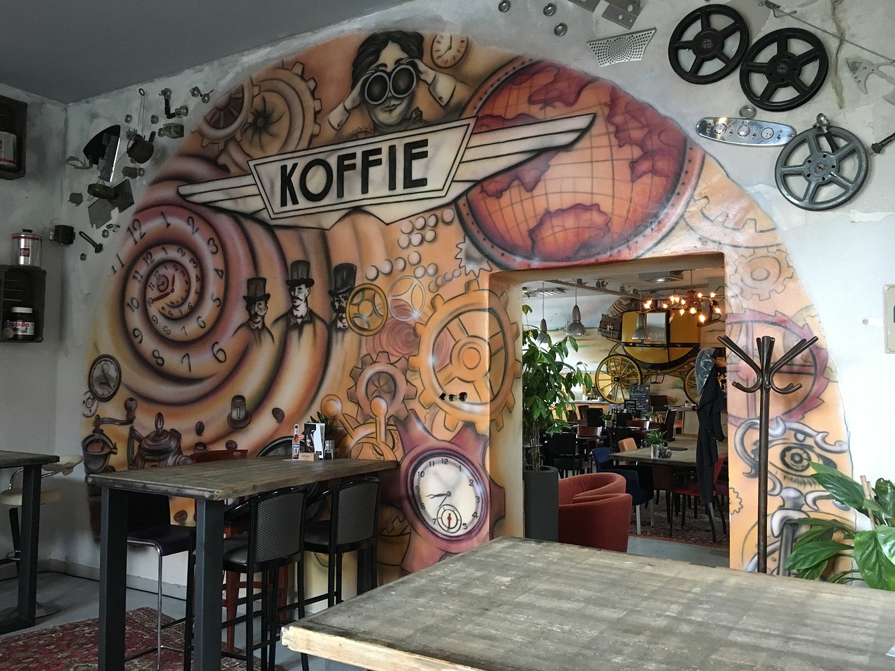 動(dòng)漫海報(bào)，藝術(shù)、文化與宣傳的完美結(jié)合之旅