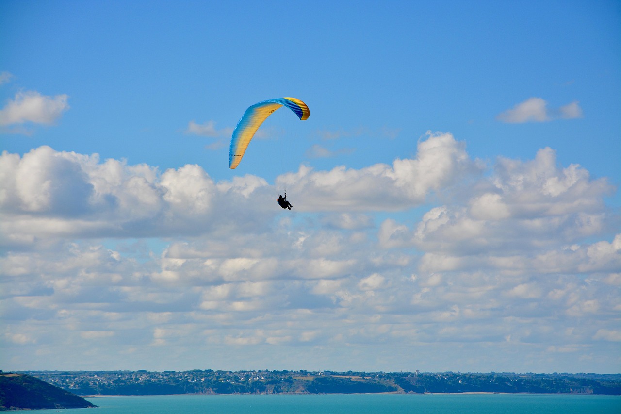有風(fēng)的地方，電視劇中的詩(shī)意與生活交融之美