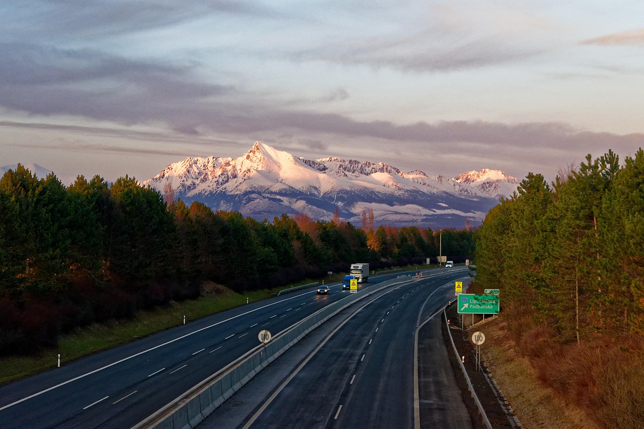 最新動(dòng)車編號(hào)揭曉，開(kāi)啟動(dòng)車高速發(fā)展的新篇章