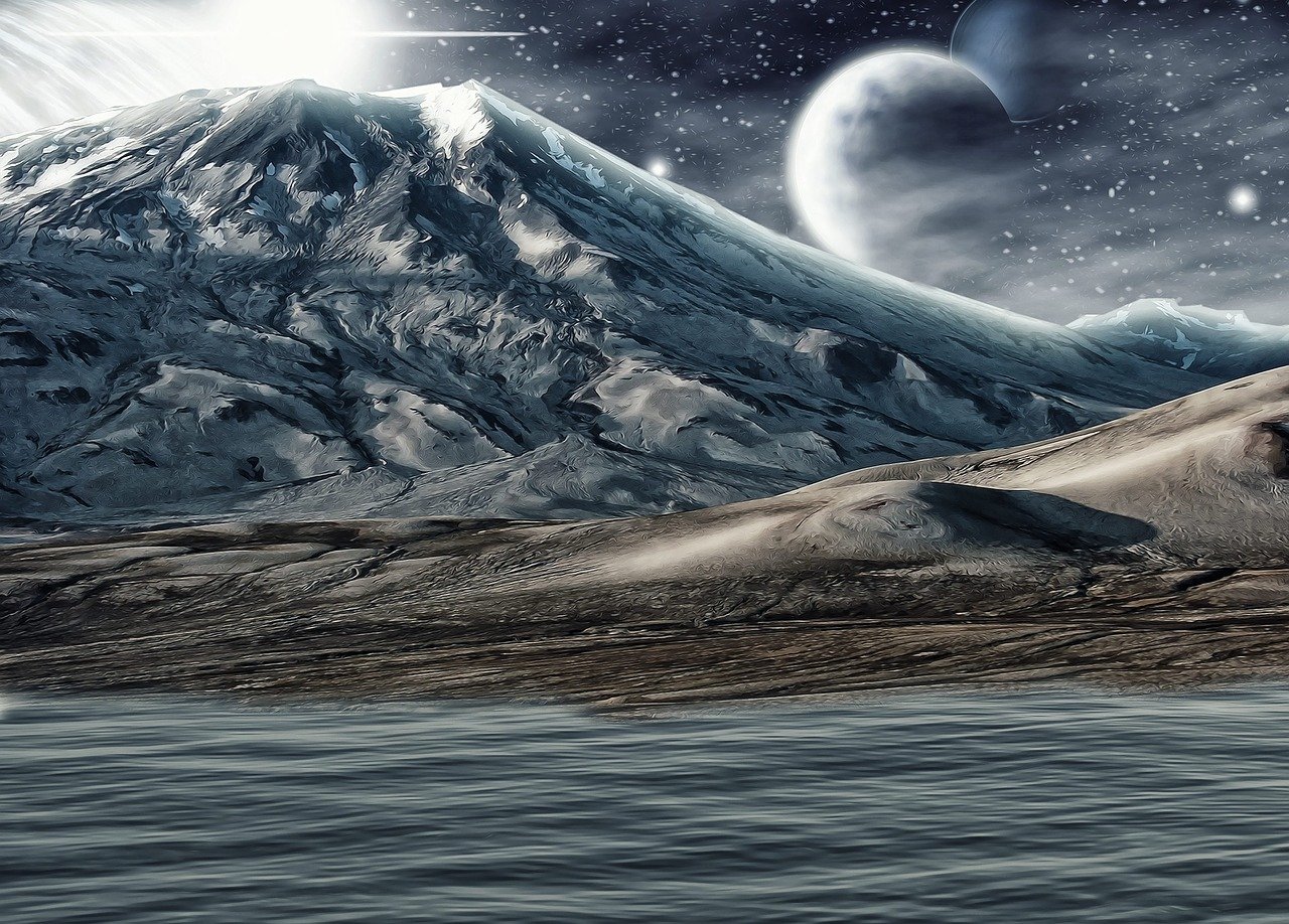 日本電影六月之蛇，深度解讀與反思