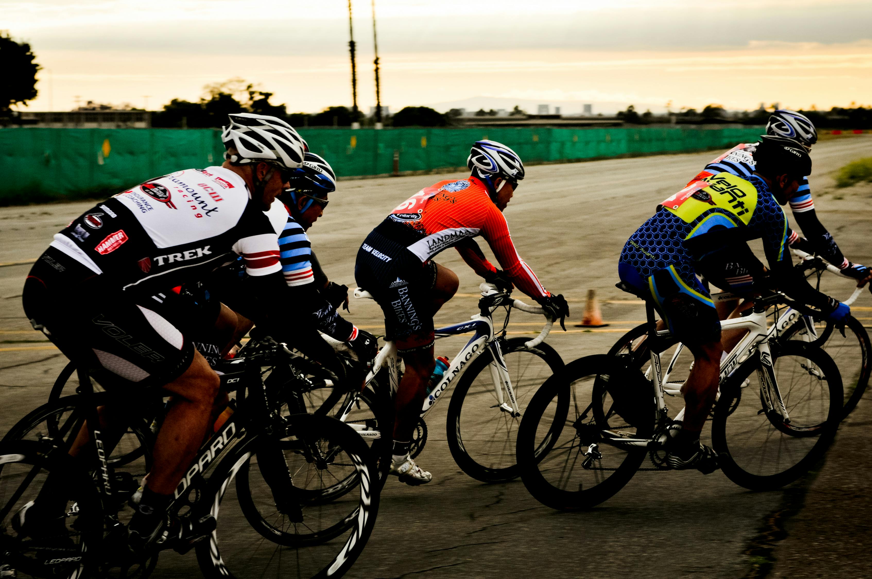 比賽用自行車，速度與技術的極致融合