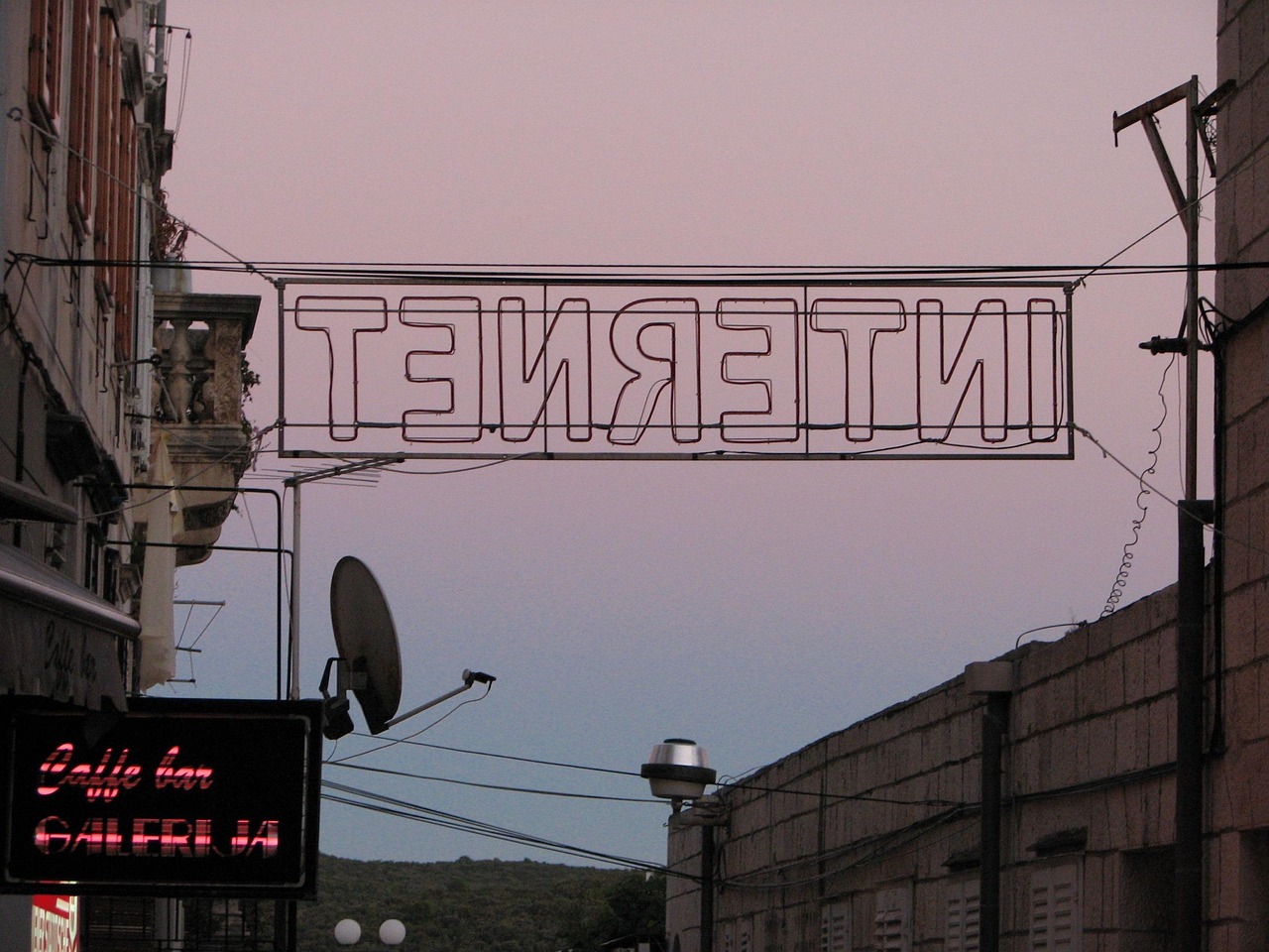 上市體育公司，探索新時代體育產(chǎn)業(yè)繁榮之路的引領(lǐng)者